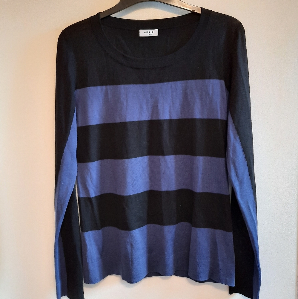 Akris Punto Blue and Black Striped Top Pullover
